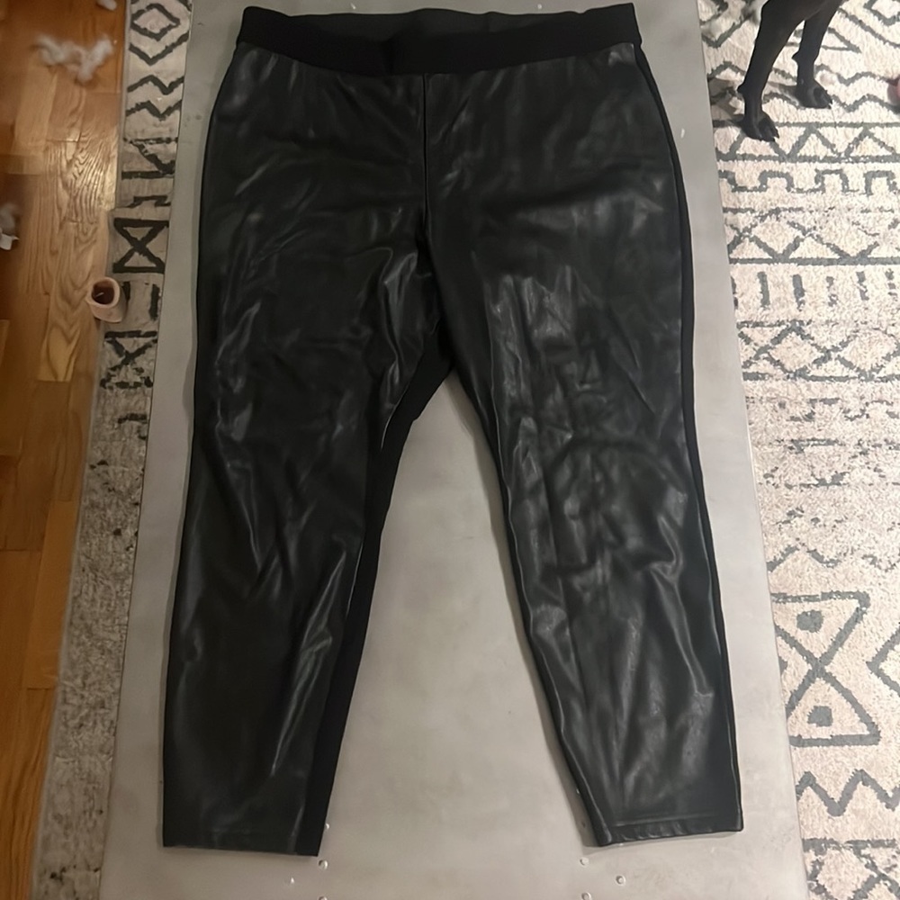 Joe Fresh Plus Faux Leather Leggings
